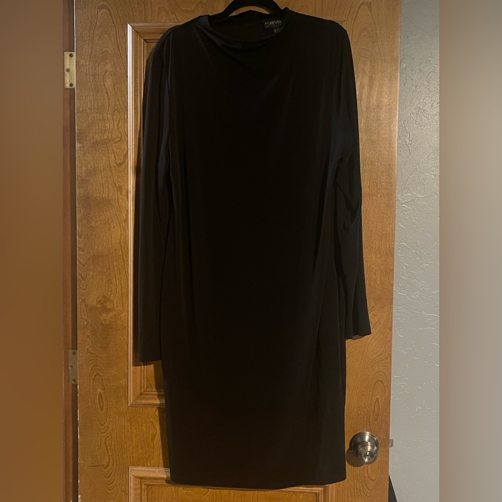 Women’s Long Sleeved Dress
